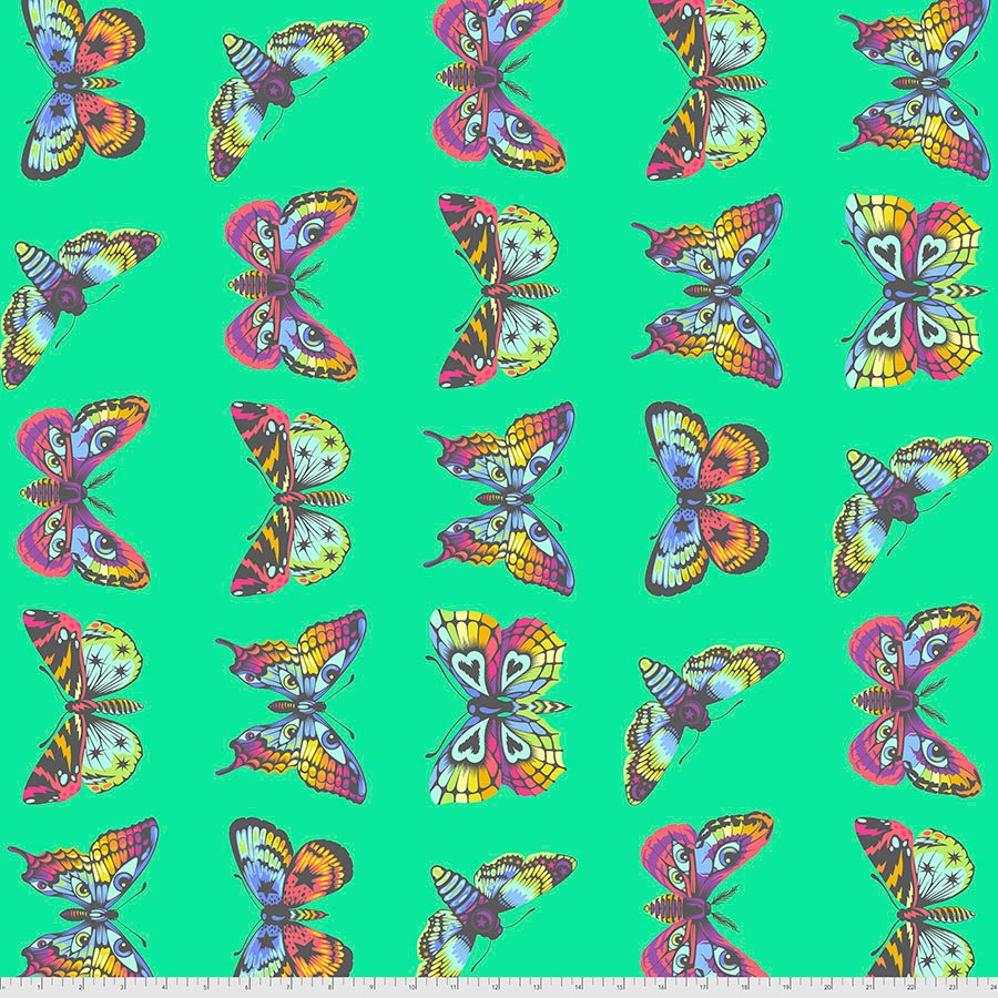 Butterfly Hugs - Lagoon || Daydreamer