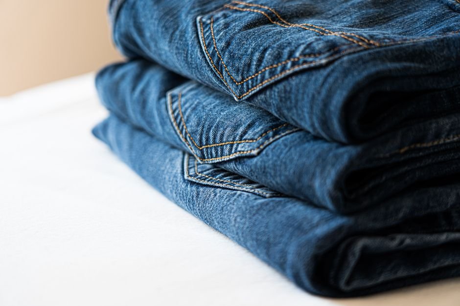 Apparel Fabric: The Complete Guide